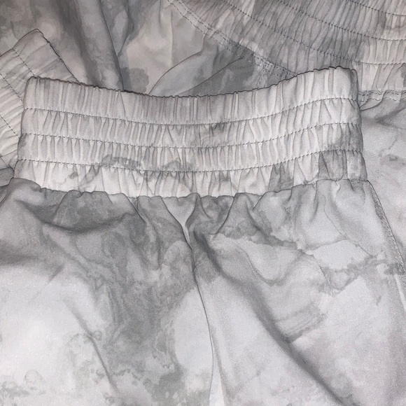 Old Navy Gray Marble Stretch Activewear Track Pants 4/$20 - Picture 5 of 8